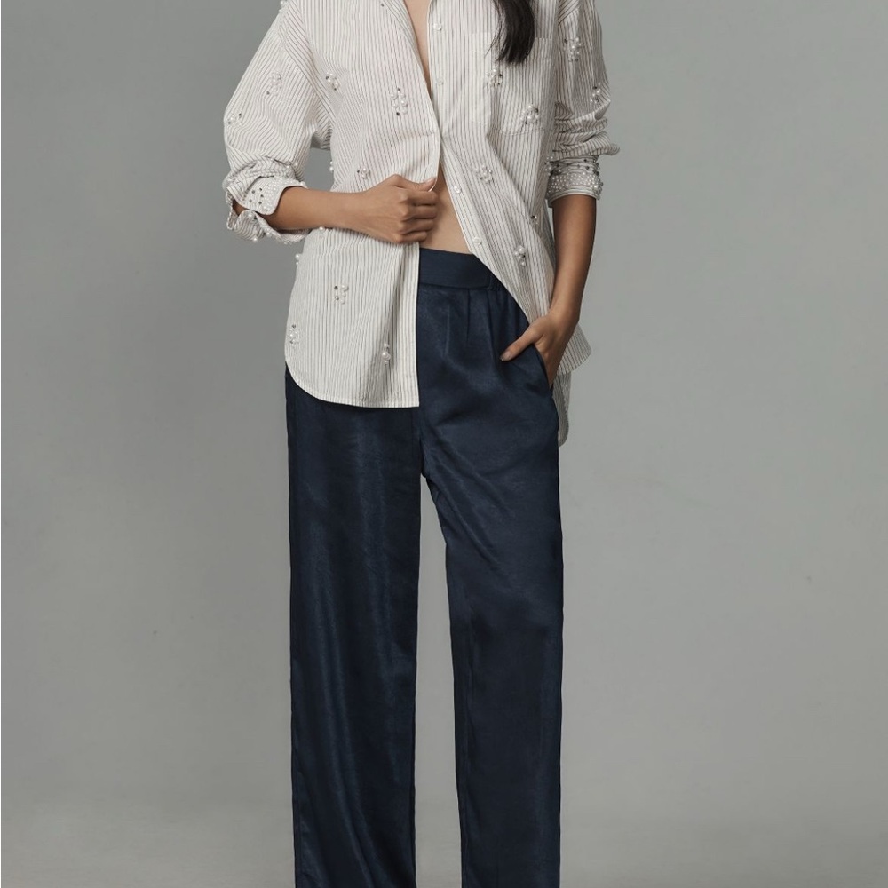 NWT- Navy Women's Pants - M